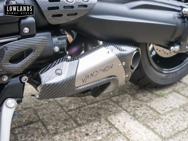 triumph - rocket-iii-r