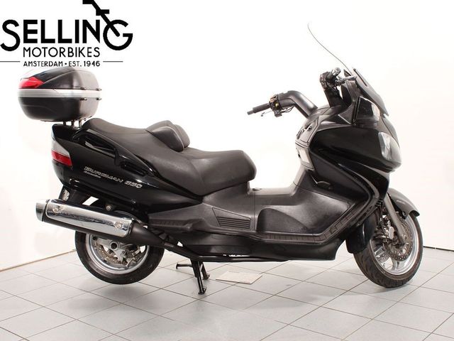 suzuki - burgman-650-a-executive