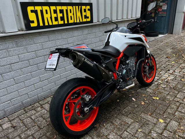 ktm - 890-duke-r