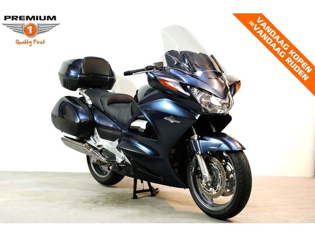 honda - st-1300-pan-european
