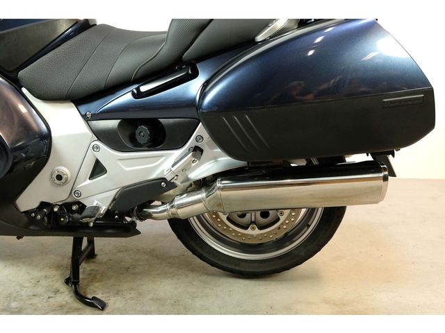 honda - st-1300-pan-european