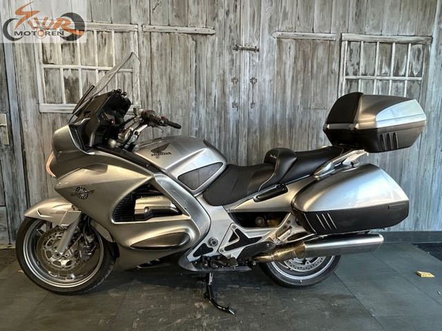 honda - st-1300-pan-european