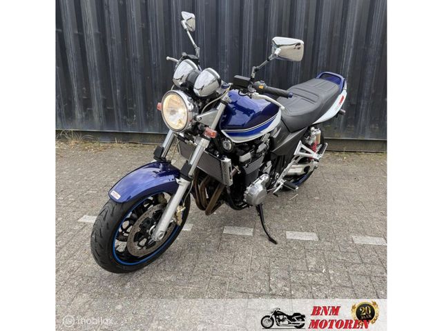 suzuki - gsx-1400