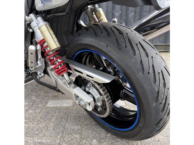 suzuki - gsx-1400