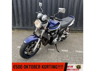SUZUKI GSX 1400 – foto 4