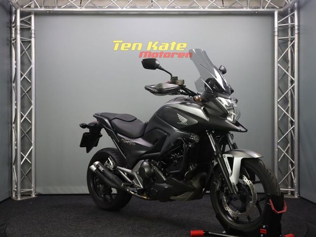 honda - nc-700-x-dct