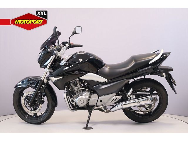 suzuki - inazuma-250