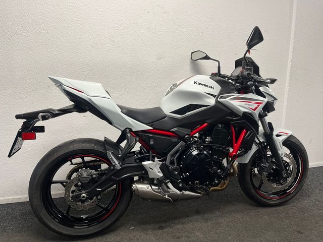 kawasaki - z650