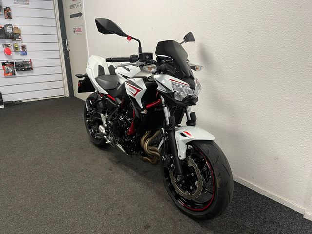 kawasaki - z650