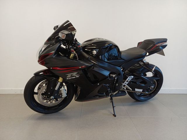 suzuki - gsx-r-750