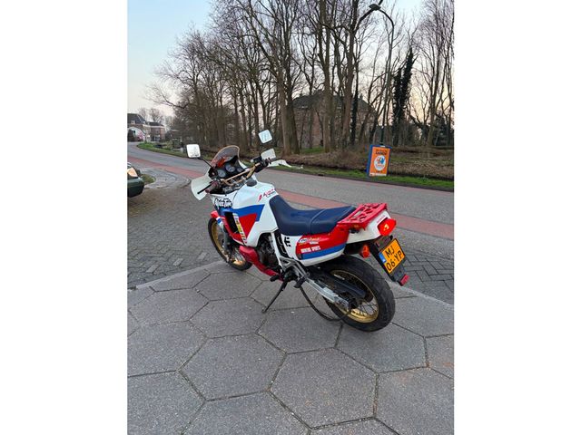 honda - xrv-750-africa-twin