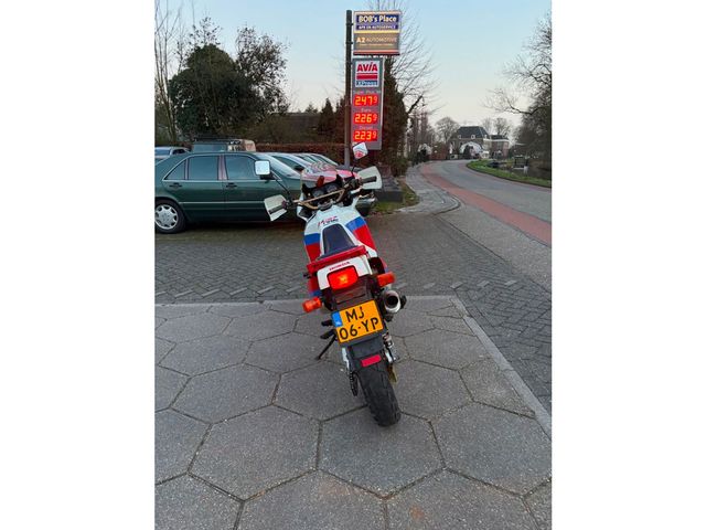 honda - xrv-750-africa-twin