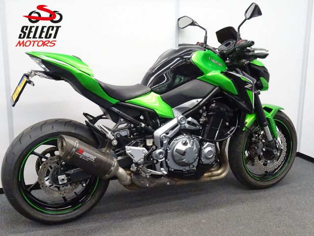 kawasaki - z900