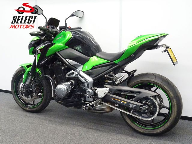 kawasaki - z900-performance