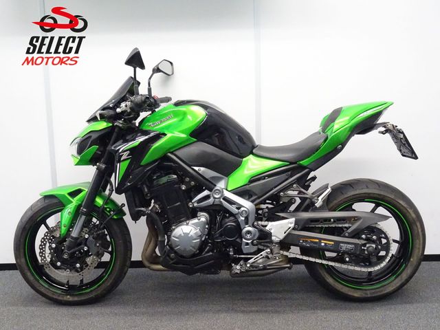 kawasaki - z900