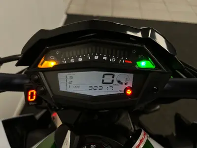 KAWASAKI Z1000 ABS – foto 2