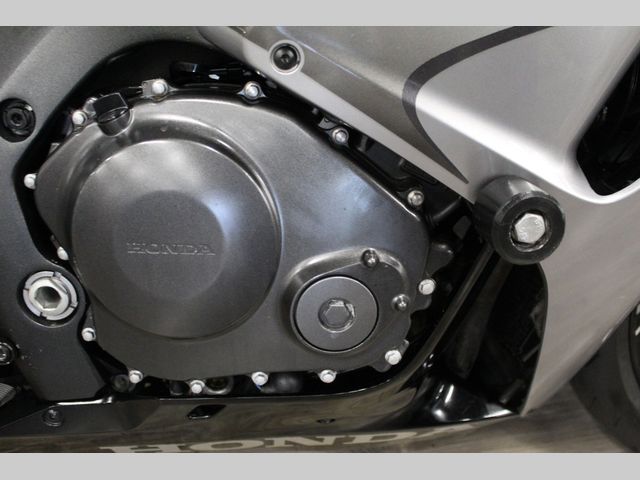 honda - cbr-1000-rr-fireblade