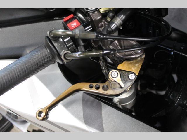 honda - cbr-1000-rr-fireblade