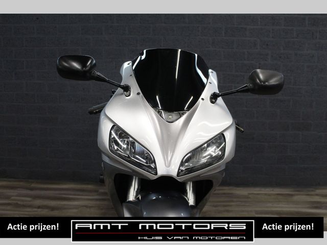 honda - cbr-1000-rr-fireblade