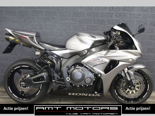 honda - cbr-1000-rr-fireblade