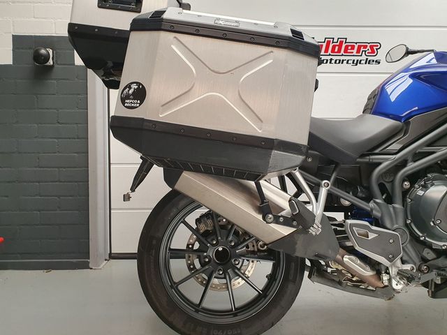triumph - tiger-1200-gt-explorer