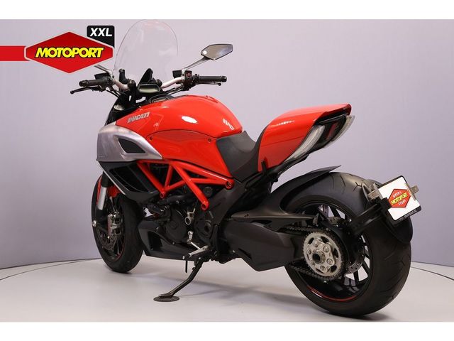 ducati - diavel