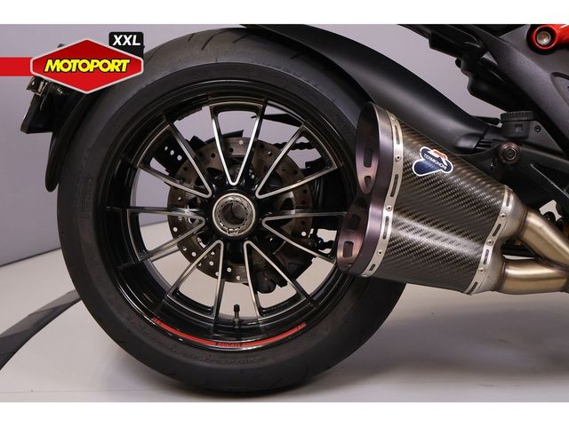 ducati - diavel