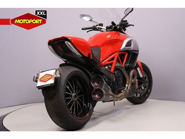 ducati - diavel