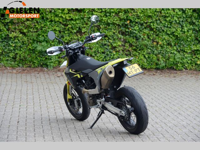 husqvarna - 701-supermoto