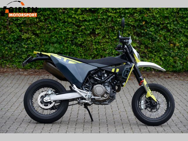 husqvarna - 701-supermoto