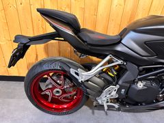 Qjmotor SRK 921 RR 2026 nieuw – foto 9 van 26