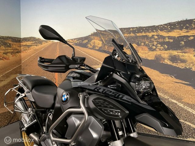 bmw - r-1250-gs-adventure