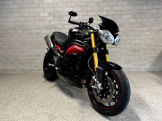 triumph - speed-triple-r