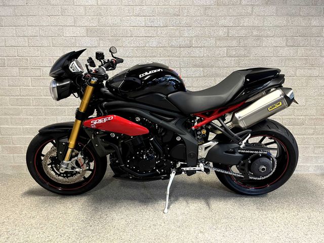 triumph - speed-triple-r