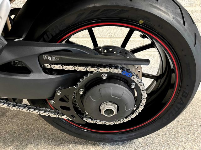 triumph - speed-triple-r