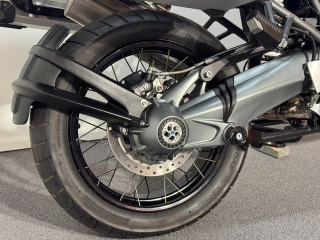 bmw - r-1200-gs-triple-black-edition