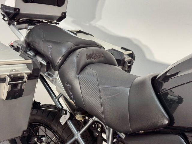 bmw - r-1200-gs-triple-black-edition