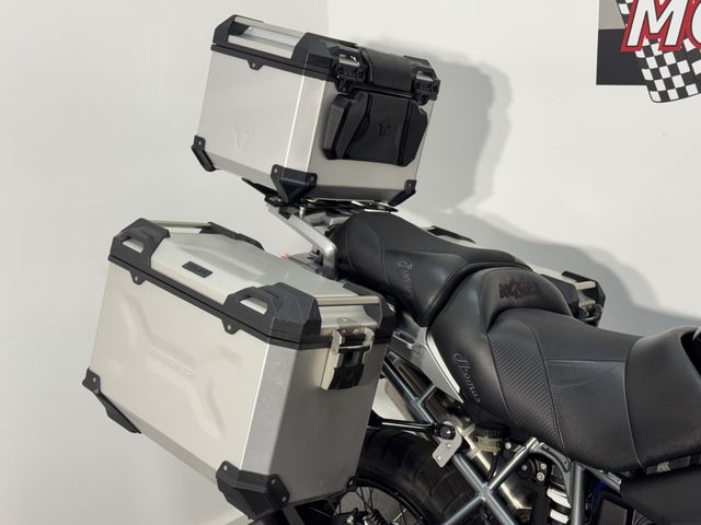 bmw - r-1200-gs-triple-black-edition