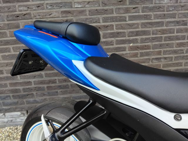 suzuki - gsx-r-600