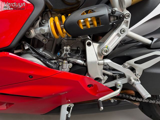 ducati - panigale-v2