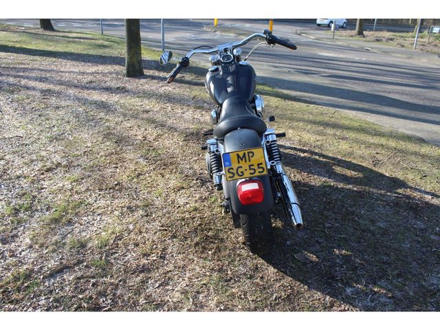 harley-davidson - street-bob-fxdbi-dyna