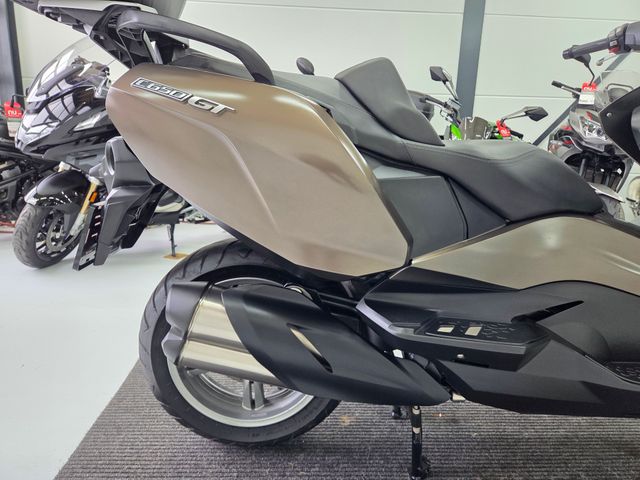 bmw - c-650-gt