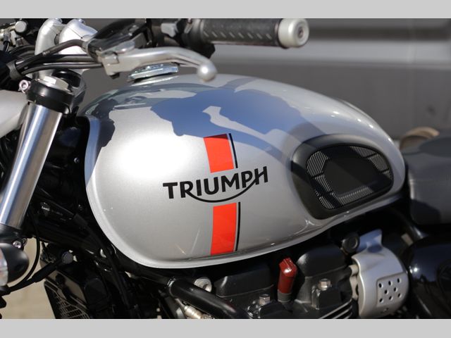 triumph - street-twin