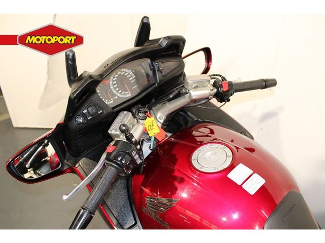 honda - st-1300-pan-european-abs