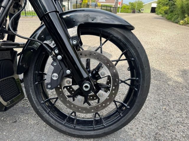 harley-davidson - street-glide-special-114