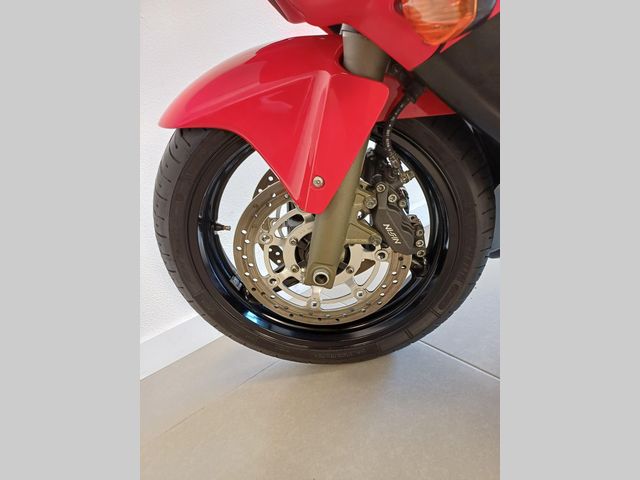 honda - cbr-600-f-injectie