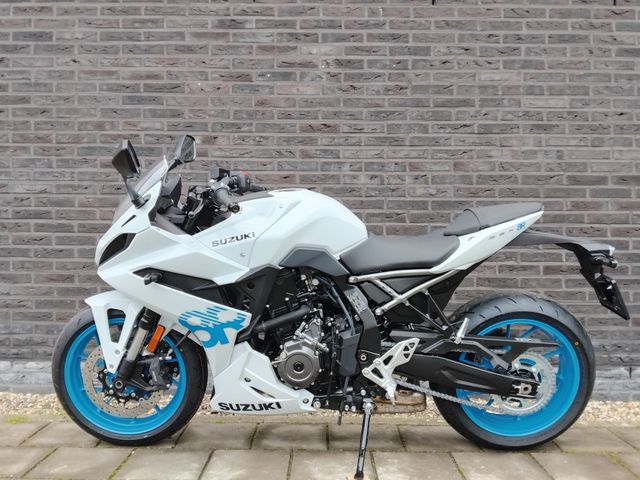 suzuki - gsx-8r