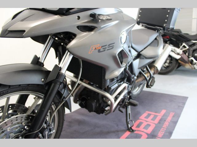 bmw - f-700-gs