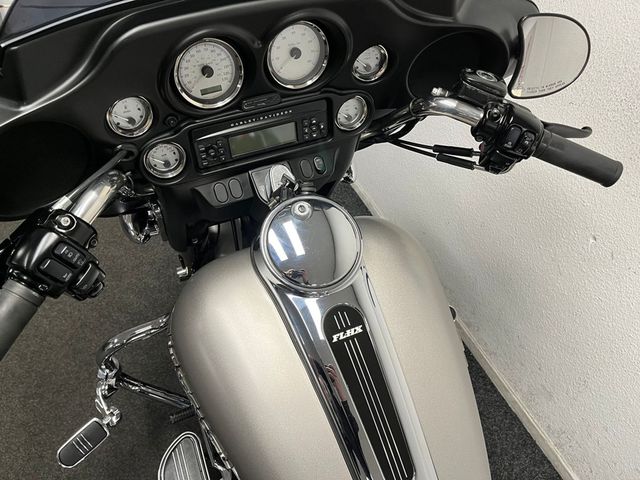 harley-davidson - street-glide-flhx