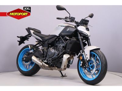YAMAHA MT 07 – foto 2